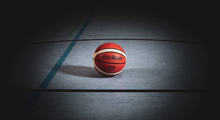 Basketball Sports Ball Game Gym  - picselweb / Pixabay