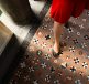 Lady In Red Foot Shoe Tiling Light  - Skitterphoto / Pixabay