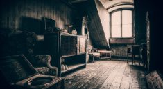 Room Attic Old Old Room Space  - Tama66 / Pixabay